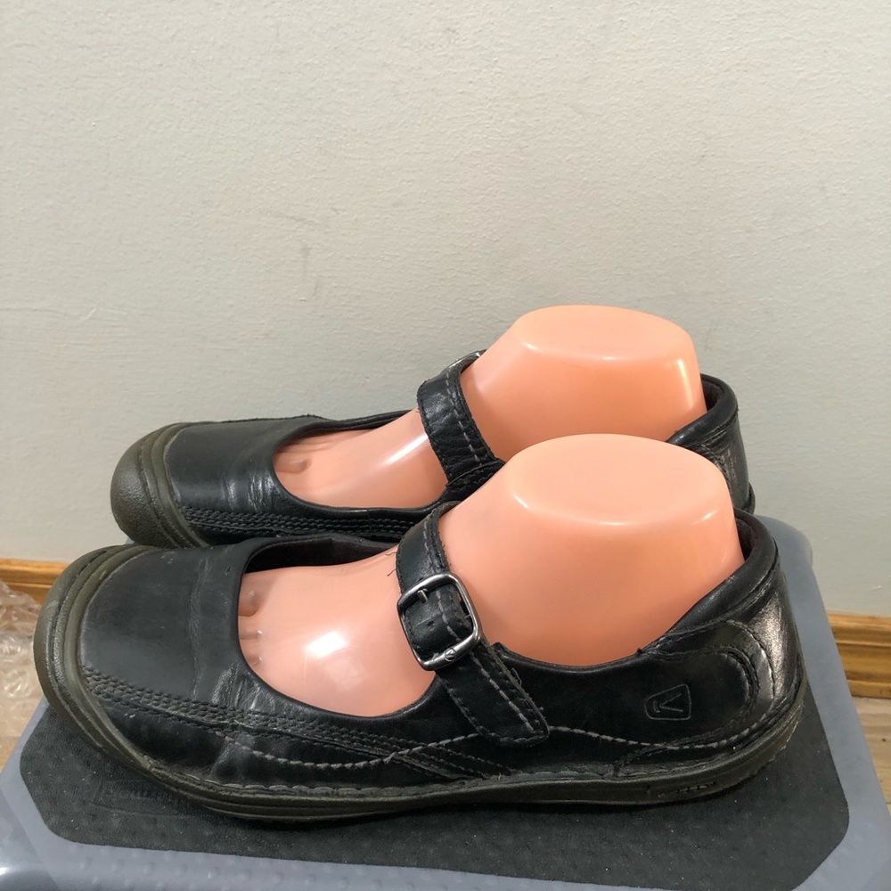 Keen Women’s Black Leather Mary Jane Ballet Style Shoes Sz 10 - Picture 4 of 16